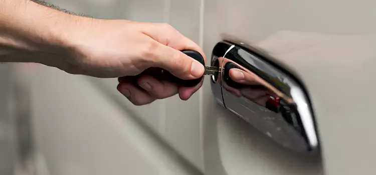 Why Choose Our Auto Locksmith Team in Greenwood, SC?