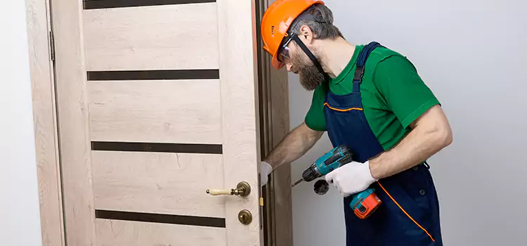 Replace Internal Door Handle with Lock Greenwood
